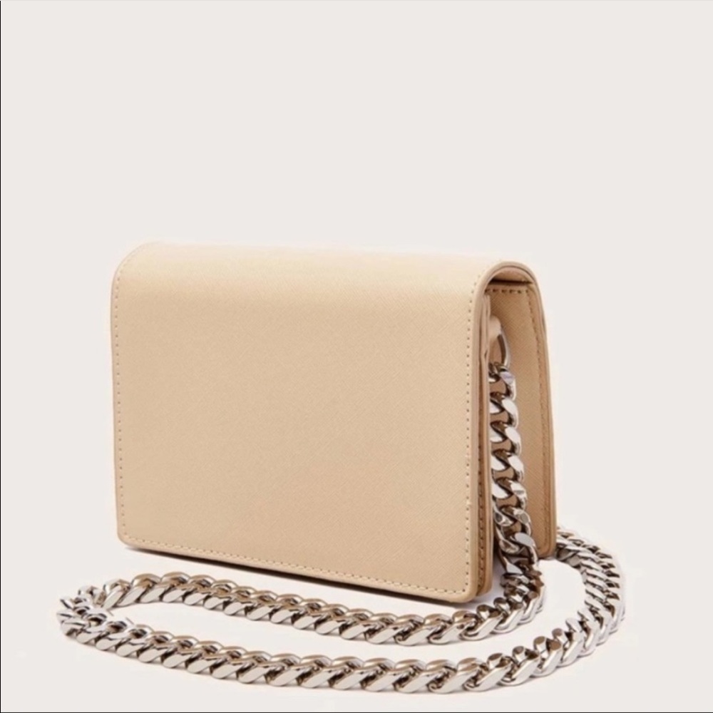 Cream purse